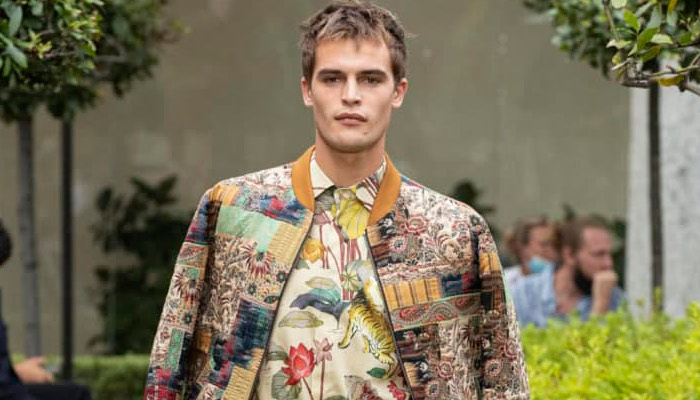 обложка Etro 2021