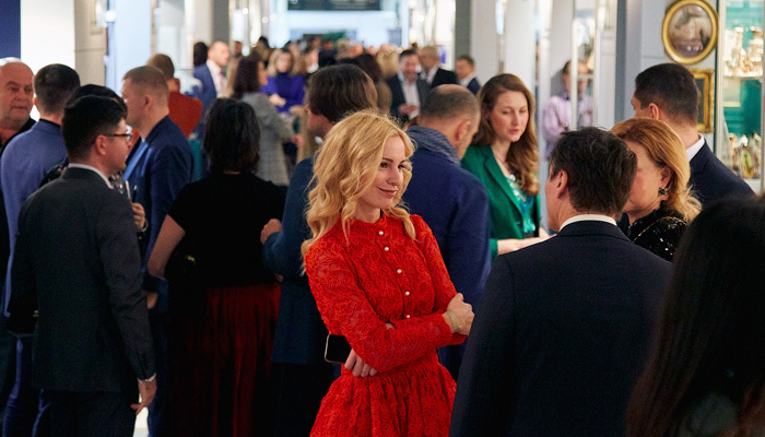 обложка Арт Москва главнвя