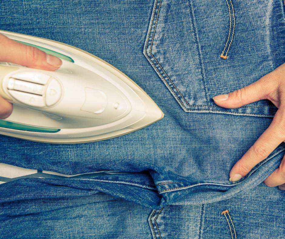 Как гладить джинсы - секреты и правила для мужчин